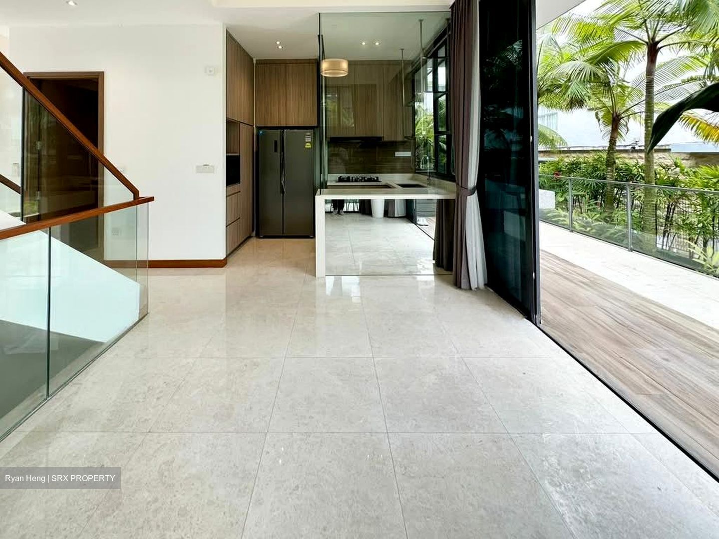 Alana (D28), Terrace #578736801